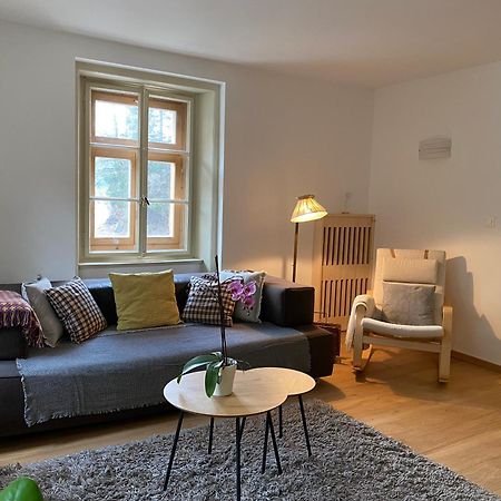 Haus La Punt, Savognin Apartment Rona Bilik gambar