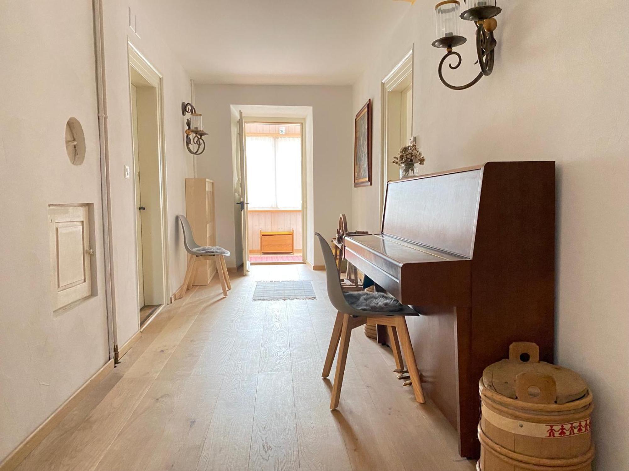 Haus La Punt, Savognin Apartment Rona Bilik gambar