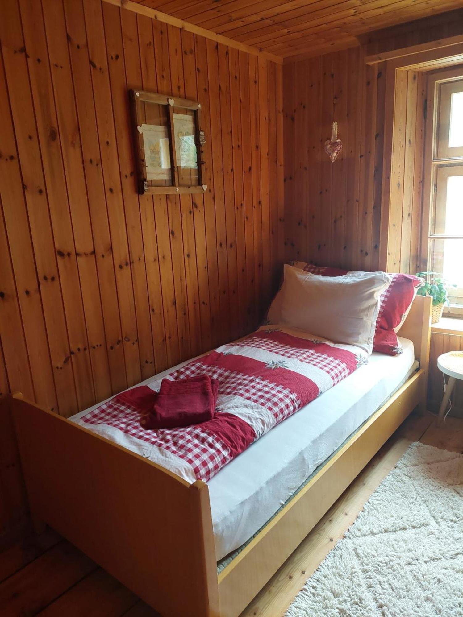 Haus La Punt, Savognin Apartment Rona Bilik gambar